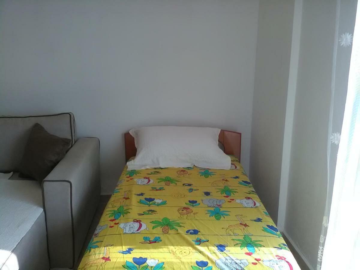 Lindita'S Seaview Appartment Vlorë Buitenkant foto